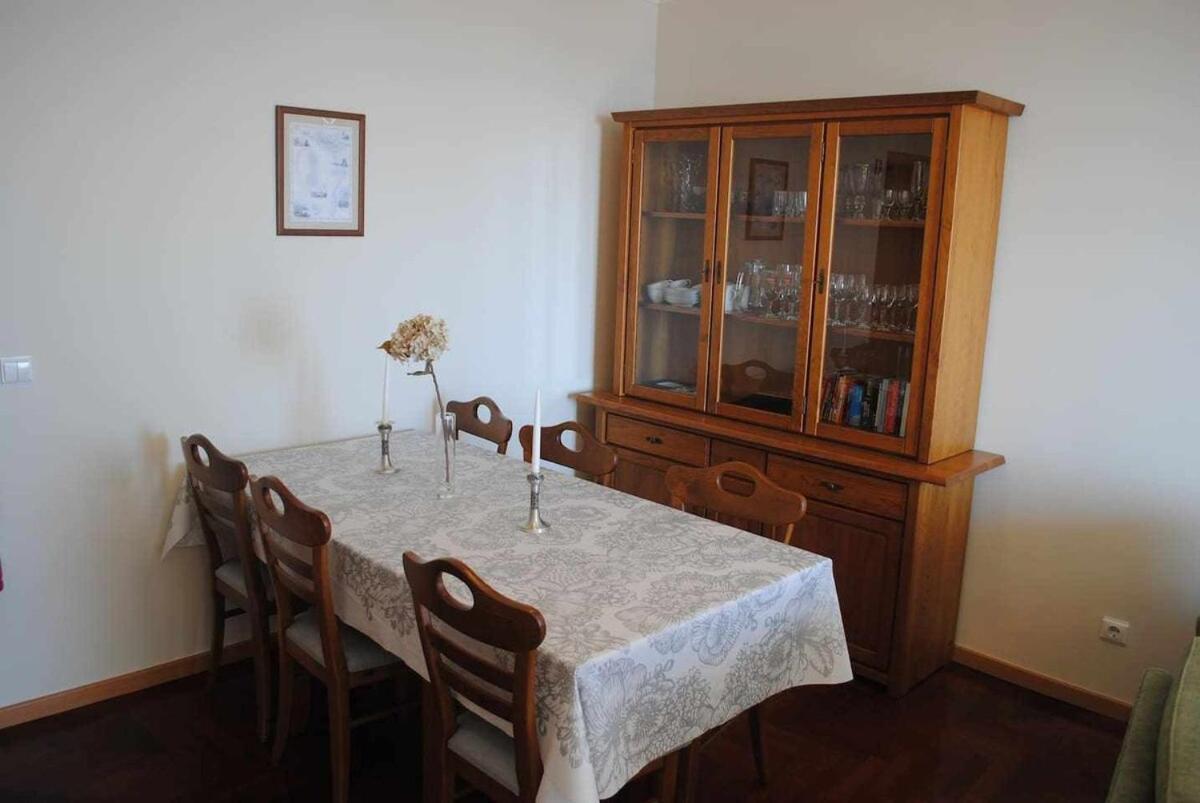 Pia'S Place - Apt With Sea View Caniço Kültér fotó