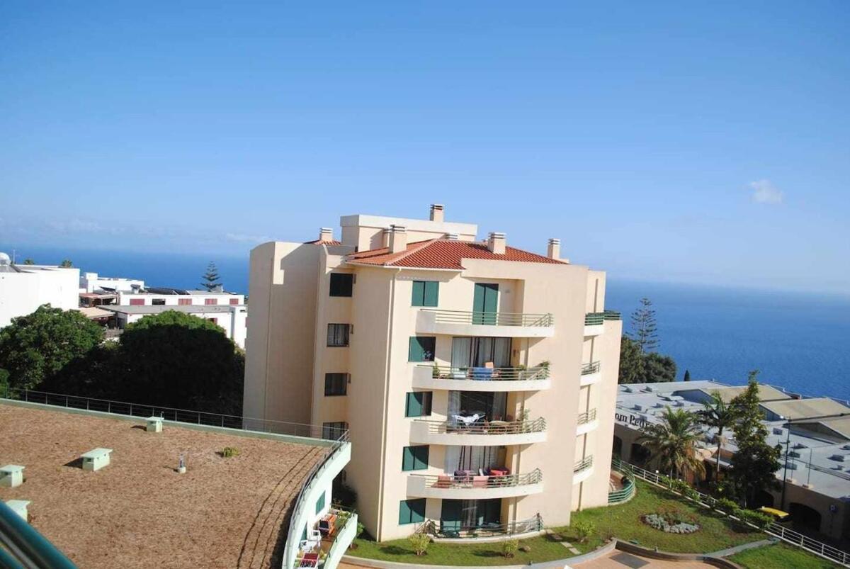 Pia'S Place - Apt With Sea View Caniço Kültér fotó
